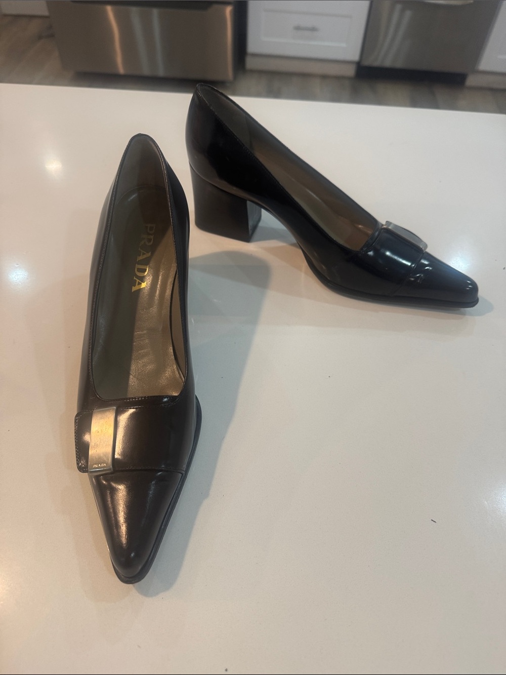 Prada Black Patent Leather Pointed Toe Mid Block Heel Pumps - Picture 3 of 17